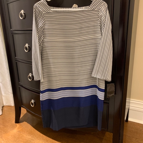 Zara dress - Picture 2 of 3